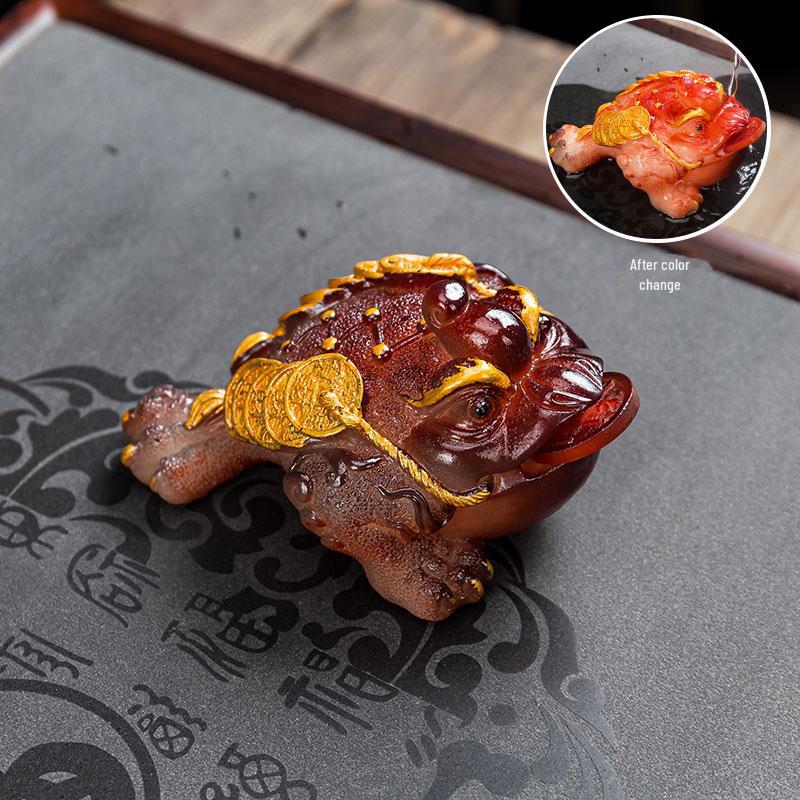 Golden Toad Color-Changing Tea Pet: Lucky Tea Set Ornament