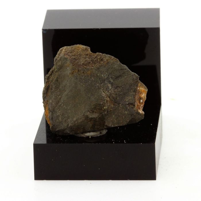 Chloanthite 48.1 carats