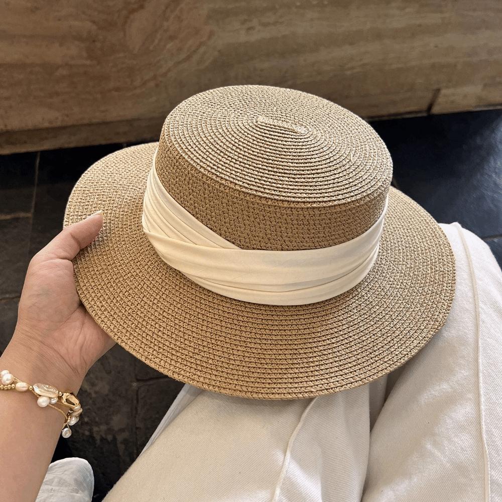 Fashion Wide Brim Summer Sun Hats UV Protection Ribbon Decor Flat Top Hat Versatile Adjustable Beach Hats for Women