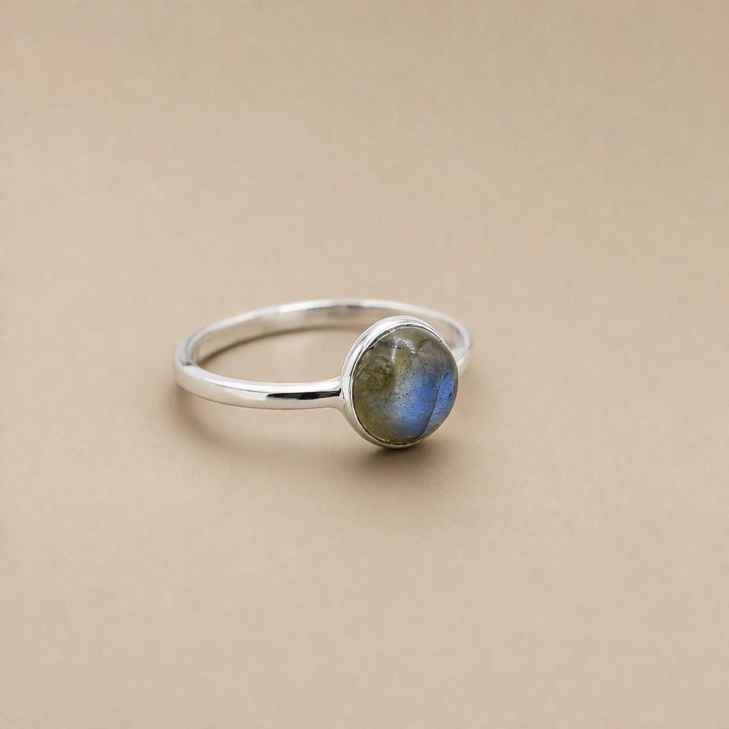 Labradorite Round Ring, 925 Sterling Silver Bezel Ring, Boho Gemstone Statement Jewelry