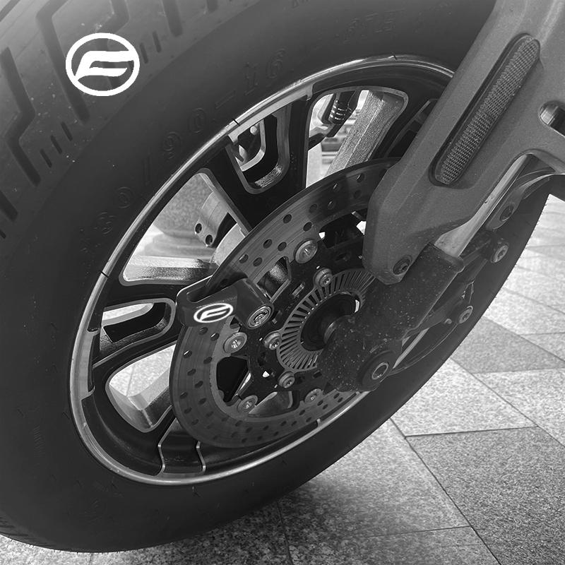 Für CFMOTO CF 650 650MT 650NK 400NK 650GT 2025 2025 Motorradzubehör Schloss Sicherheit Diebstahlschutz Scheibenbremsenschloss