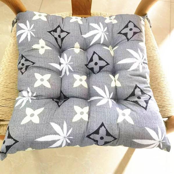 Cartoon Cushion for Office, Classroom & Dining Chairs - Four Seasons Use