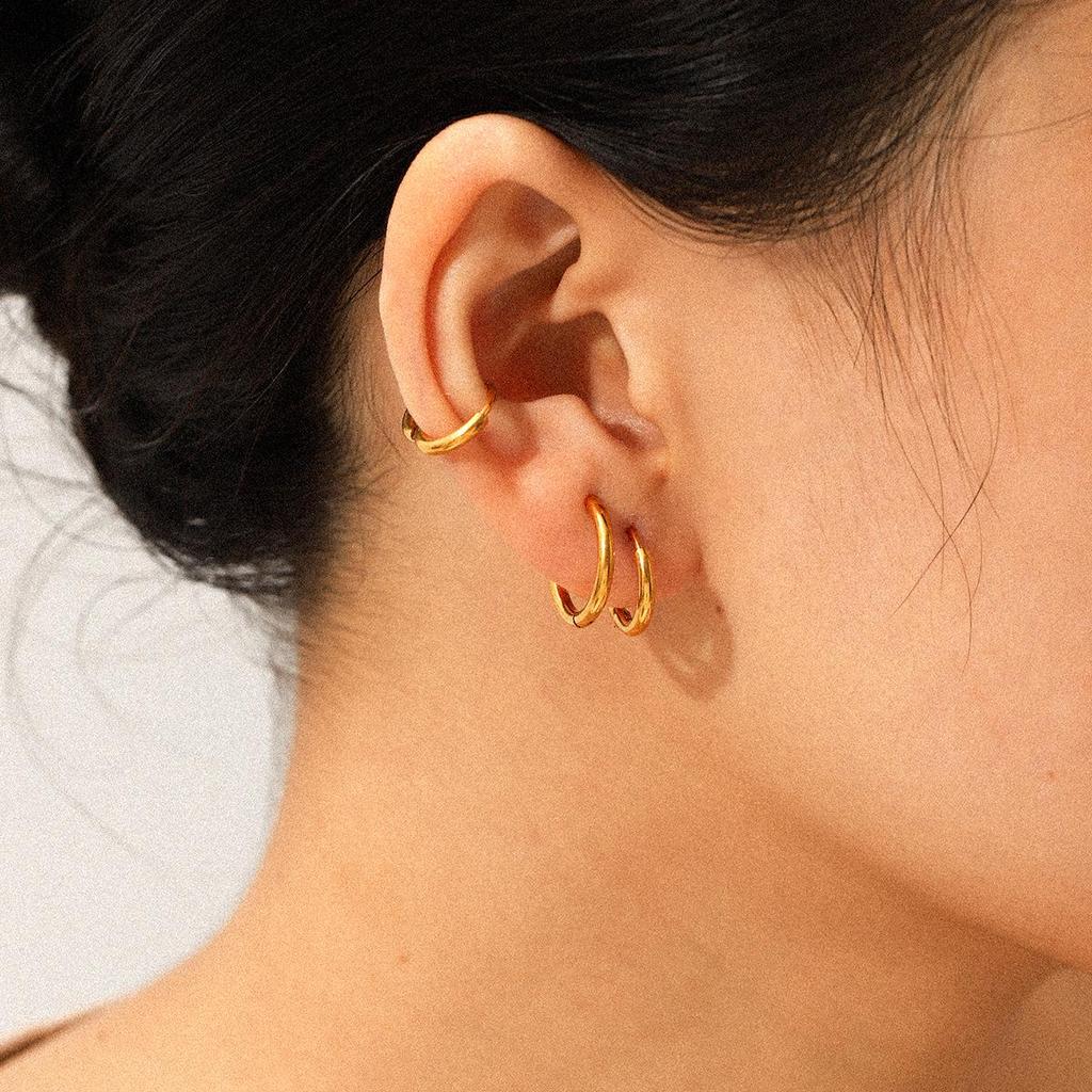 18k Gold Stainless Steel Hoop & Ear Cuff Set - European & American Style, Simple & Versatile Titanium Steel Jewelry.