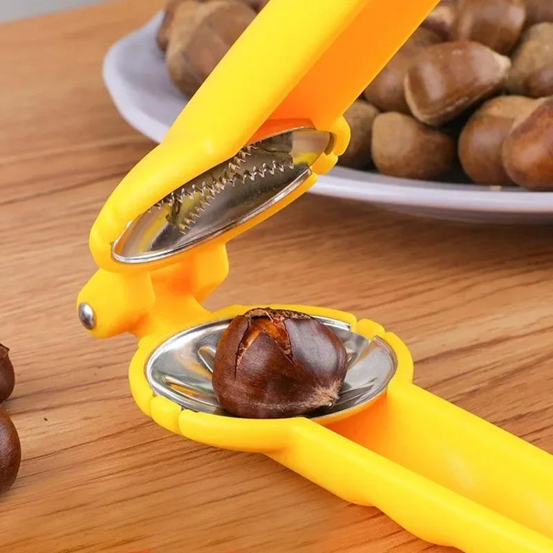 Macchina per castagne 2 in 1 in acciaio inossidabile Accessori da cucina Taglia buccia castagne Apri guscio