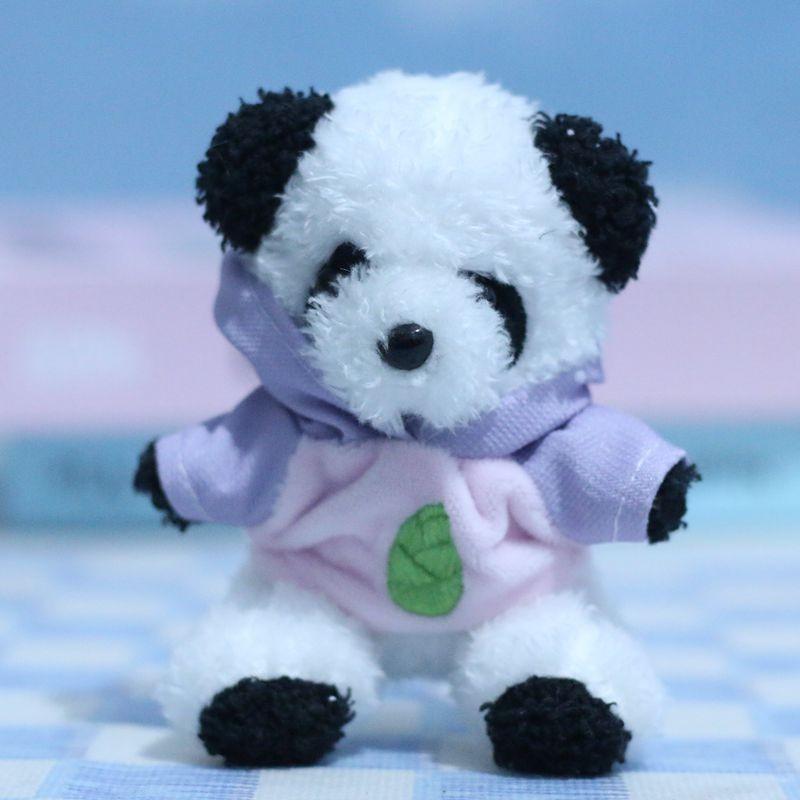 Bezaubernde Panda-Plüschpuppe aus weichem Fleece-Material, ideal für Schlüsselanhänger und hängende Dekoration