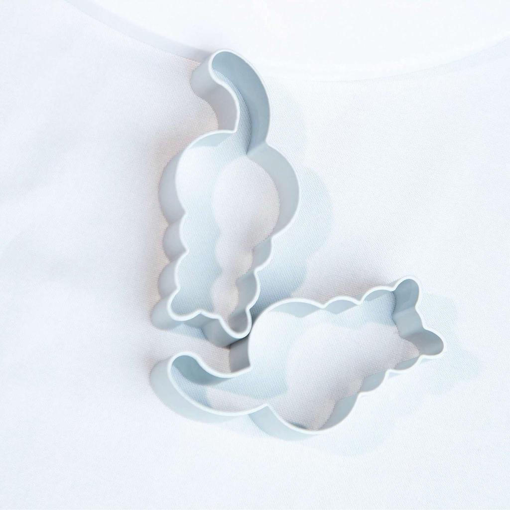 1PC - Cartoon 3D Aluminum Cookie Cake Flipping Sugar Mold Silver Cat Shape Mold Suitable for Cookie Making