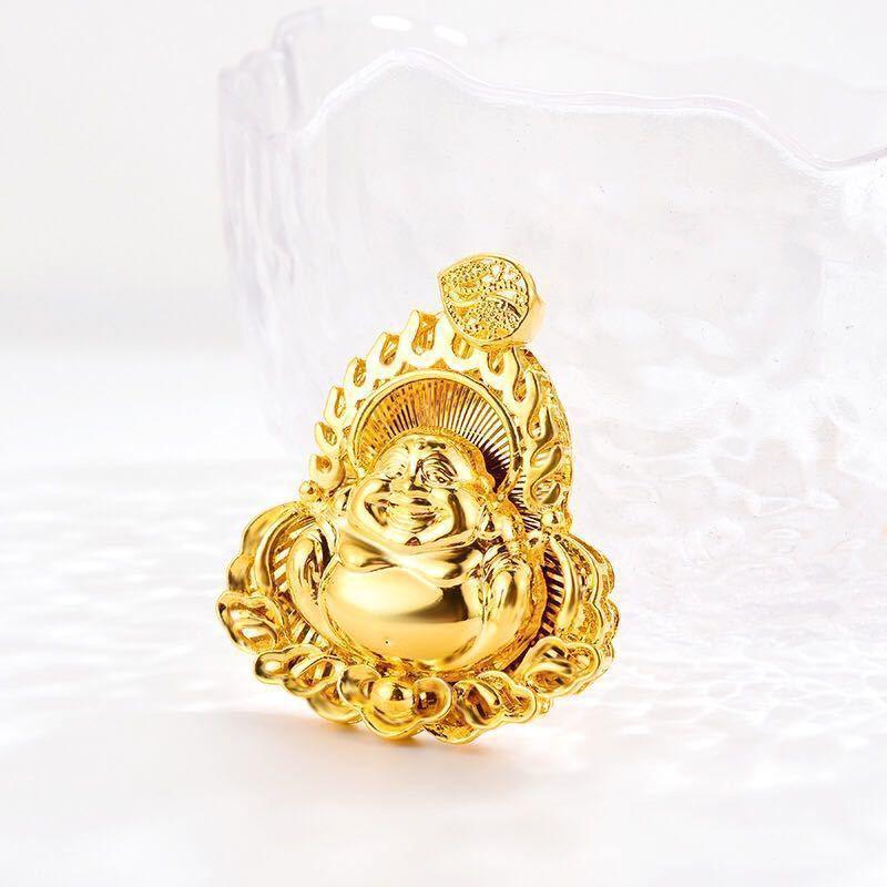 

High-End Gold Guanyin Buddha Pendant Necklace for Men and Women - Long-Lasting Color