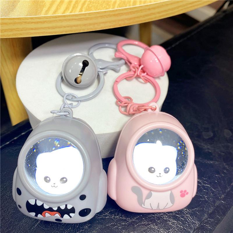 1Pc Ours Dessin Animé Animal Porte-clés Cadeau Chat Sac À Dos Lumières Porte-clés Style Coréen Mignon Sac Charme Sac À Dos Pendentif