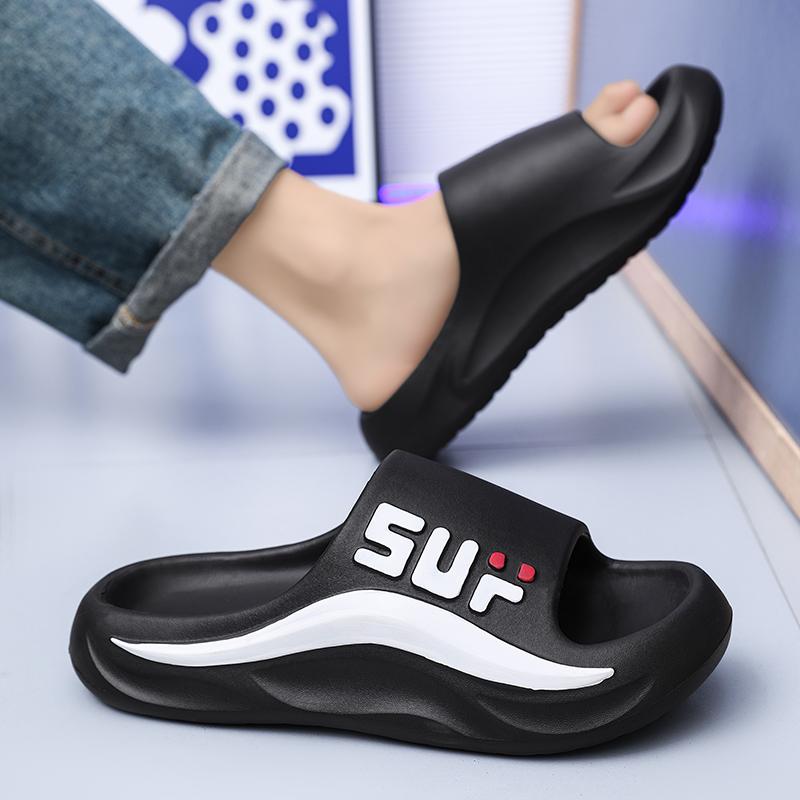 Slippers for Men Sandals Wear-resistant Shoes for Men Soft and Comfortable Waterproof Bathroom Slippers Indoor and Outdoor New
