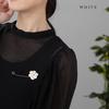JewelVOX Brooch Simple Camellia Motif Quilt Pin Kabuto Pin Stole Pin Adult Stylish White [Jewel Box]