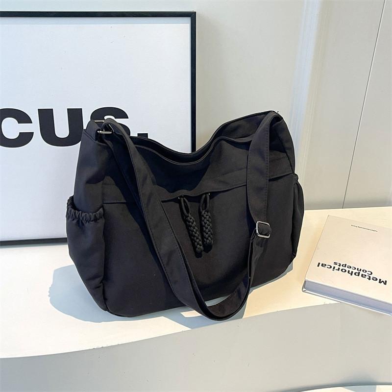 Large Capacity Stylish Canvas Tote Bag For Women 2024 New Trendy Street Fashion Shoulder Bag чёрный