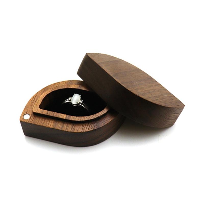 Boîte d'anneau de fiançailles unique pour demande en mariage Taille de poche fine Boîte à anneau en bois type briquet pour hommes femmes