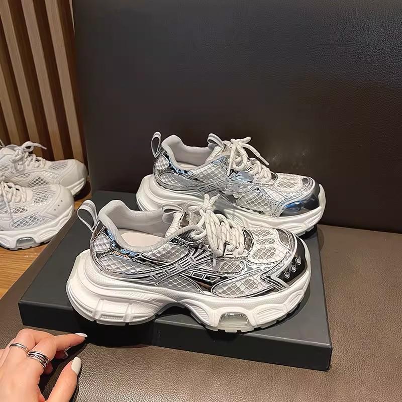 Silver platform dad shoes women's 2025 new small man height and thinness mesh breathable sports and leisure shoes