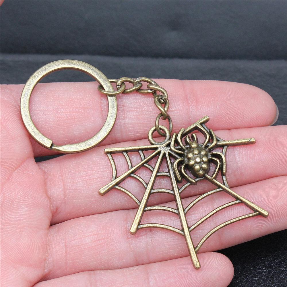 Halloween Spider Bat Spooky Keychain for Couples New Arrival Vintage Graduation Gift Simple Key Organizer
