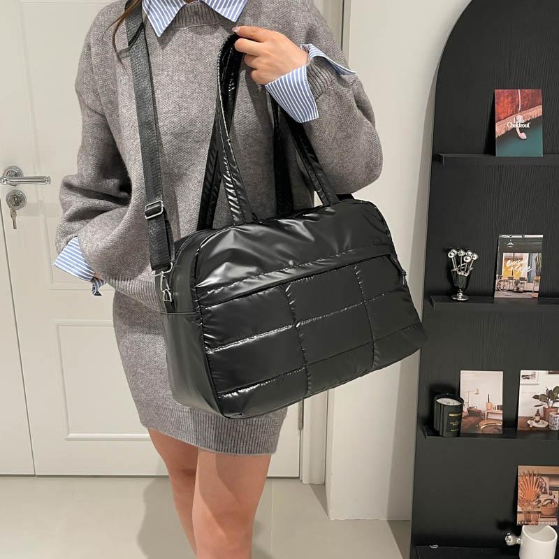Yogodlns Quilted Solid Color Padded Travel Bag Portable Stylish Large Capacity Handbag for Women Sports Work & Everyday Use