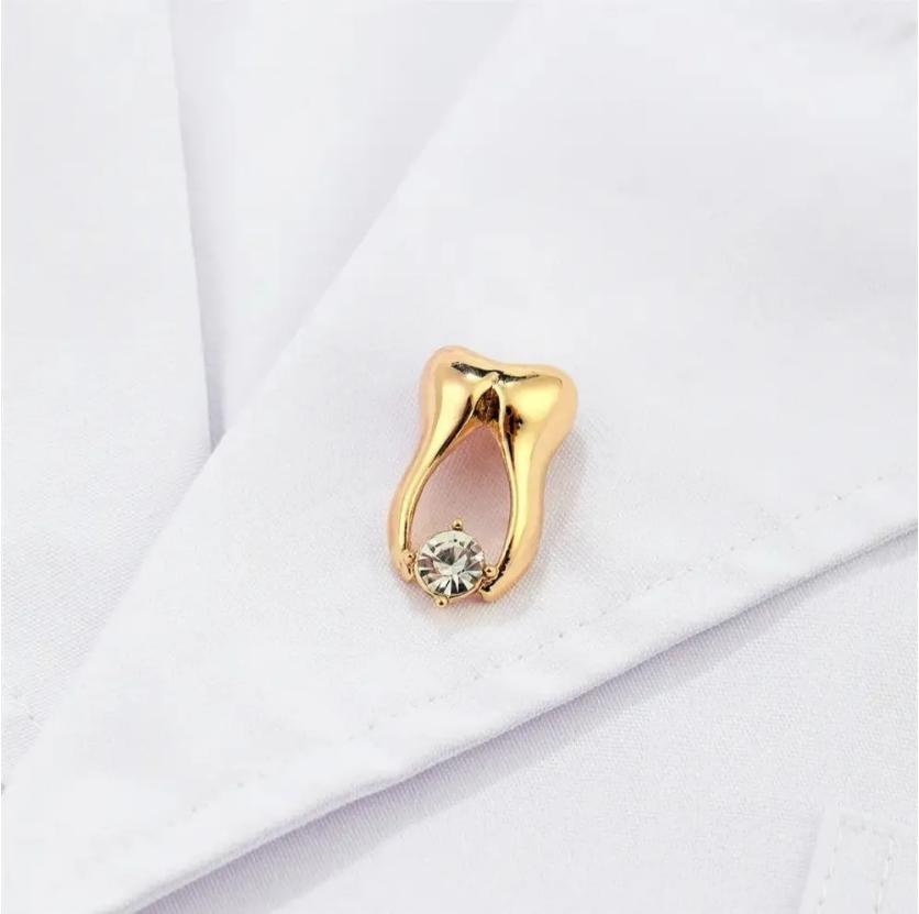 Fashionable And Cute Brooch, Badge, Clothing Bag Brooch Badge