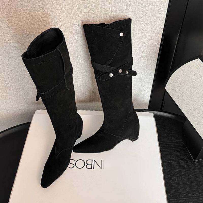 European and American new pointed Martin boots solid color leather large size women's boots sleeve autumn and winter large tube circumference cow