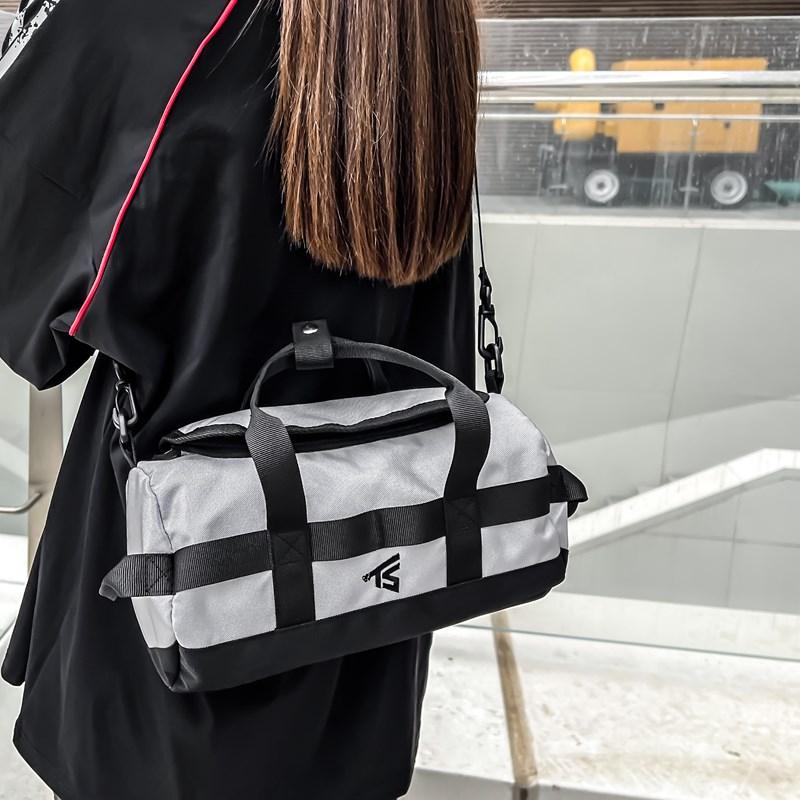 Мужская легкая сумка через плечо — фото 18