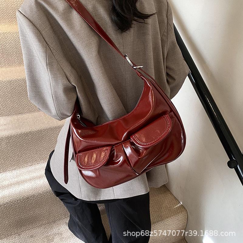 2025 new bag women's niche design Sen Meng women's bag autumn and winter retro feeling foreign tote bag shoulder messenger bag