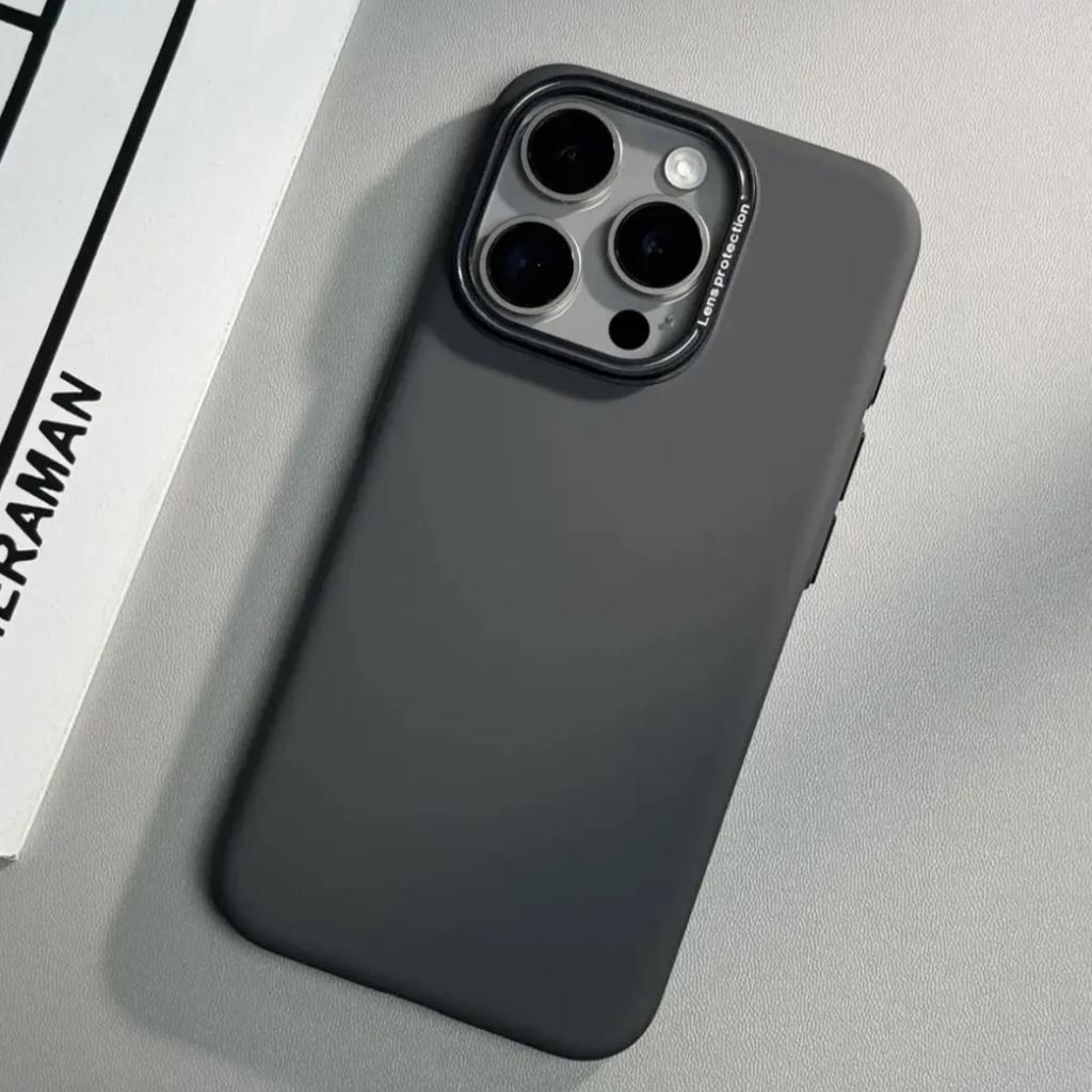 Applicable To IPhone17 Solid Color Matte Skin Feeling CD Magnetic Texture Mobile Phone Case Apple 16 Premium Sense Protective Case 15