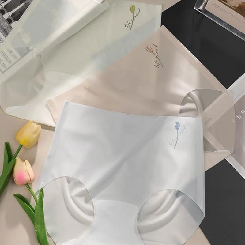 Women's Tulip Summer Thin High Waist Seamless Ice Silk Panties Breathable Pure Cotton Crotch Quick-drying Soft Comfort Yoga Sports Briefs