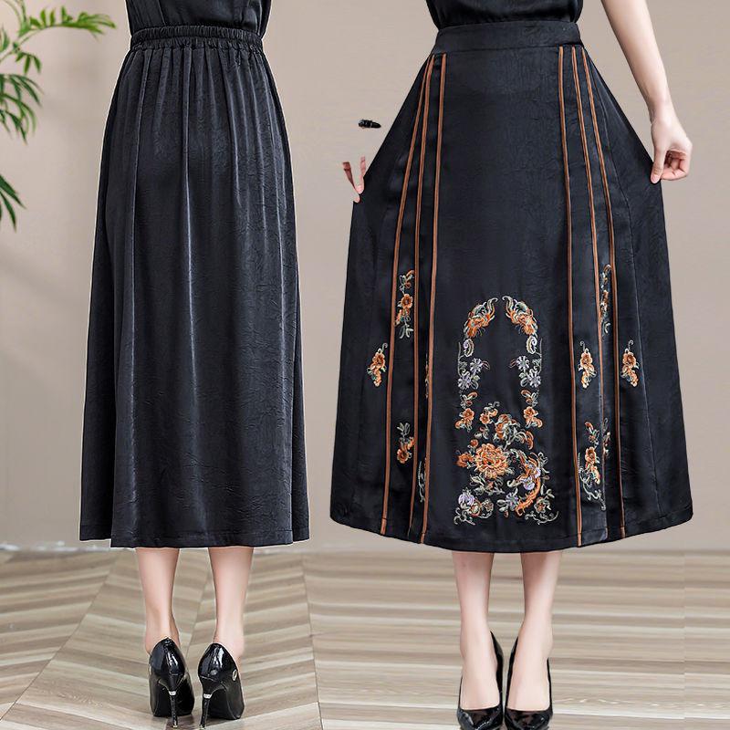 Chinese Style Embroidered Ma Mian Skirt, Elastic Waist, Knee-Length, for Middle-Aged and Elderly Women