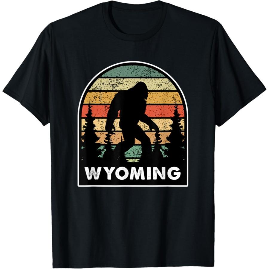 Wyoming and a Bigfoot, or Sasquatch T-Shirt XXXXXL чёрный