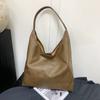 Retro trendy simple child and mother tote bag 2025 new large-capacity underarm bag niche high-value shoulder bag