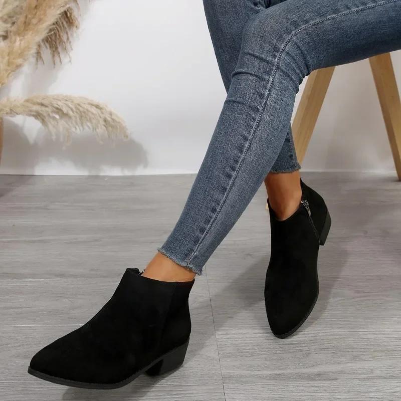 fashion Women's Shoes 2024 New Solid Color Casual Short Boots Winter Pointed Women's Low Heel Comfortable Fashion Boots