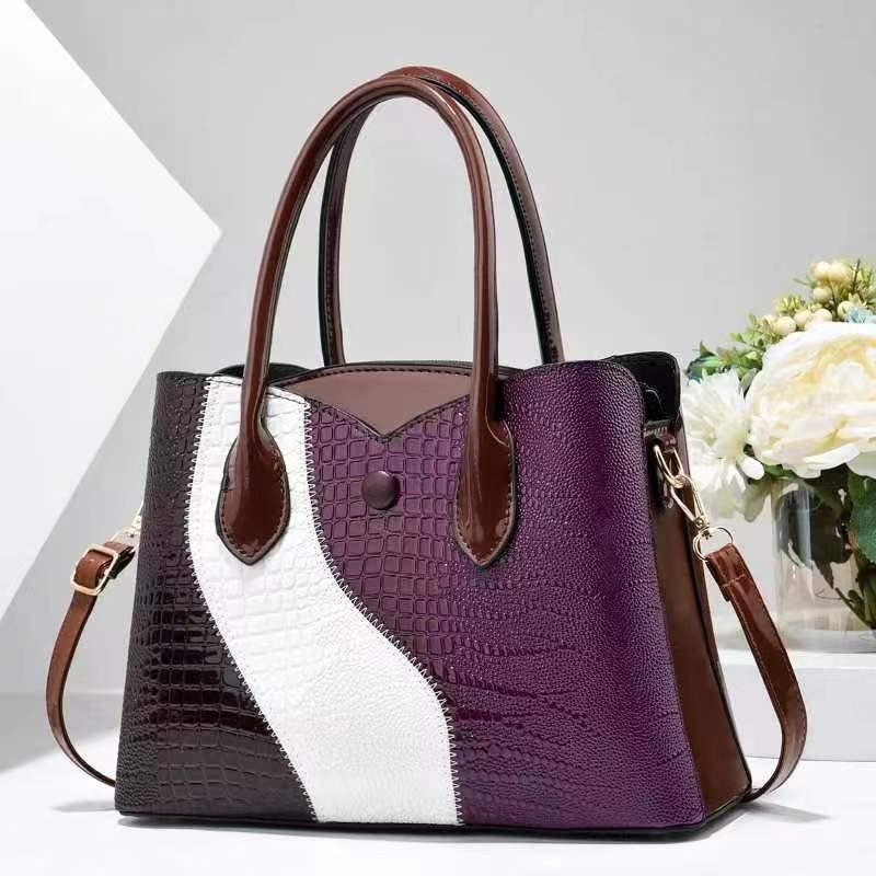 Stylish Large Capacity Women's Shoulder Crossbody Bag In Chic Urban Minimalist Design