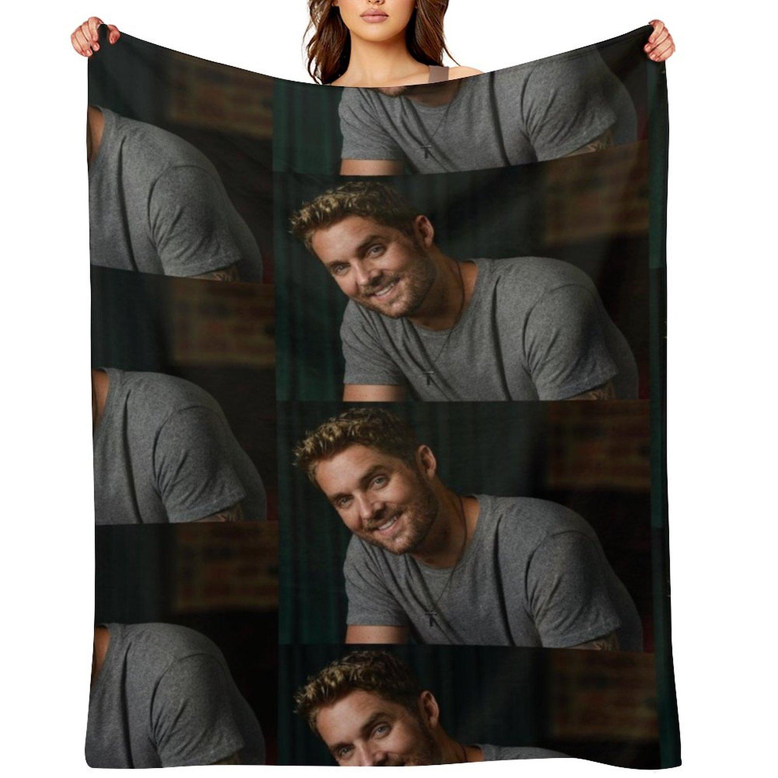 lar5 Brett ry Young sommer tour 2019 Throw Blanket Flannels Kid S Personalized Gift Plaid on the sofa Blankets 30x40in