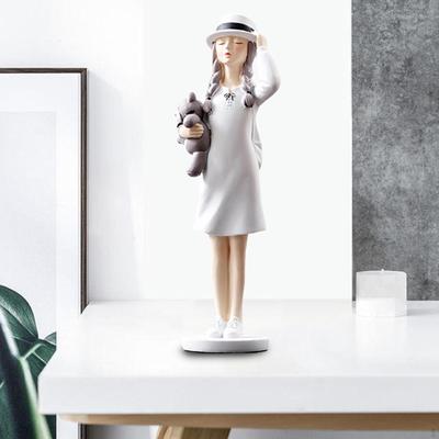 Deko & Wohnaccessoires – Statuetten