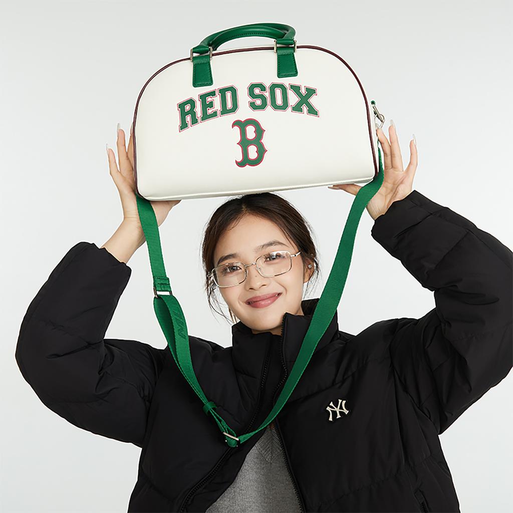 MLB Boston Red Sox Casual Fashion Commuter Bowling Bag Crossbody Shoulder Handbag Gym Travel Bag Swimming Bag Large Unisex Bags Cream 3ABWM083N-43CRS