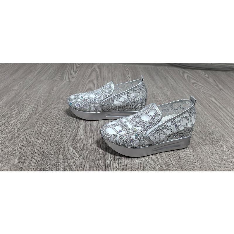Women's fashion flat bottom inner height increase mesh yarn breathable casual single shoes support platform