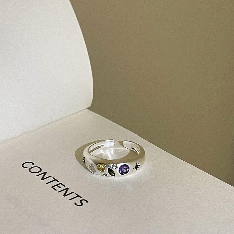 Copper Shaped Heart Adjustable Ring For Women With Vibrant Colorful Zircon Stones Design