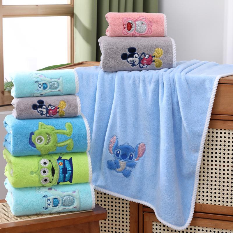 Strawberry Bear Donald Duck Cute Cartoon Coral Fleece Towel Household Water Absorption Soft No Hair Loss Quick Drying