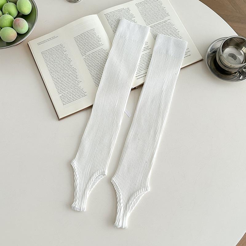 

Леди Весна и Осень Однотонные Индивидуальные Тонкие Ноги Балетный Стиль Носки для Ног Гольфы с Отворотом 1 pair