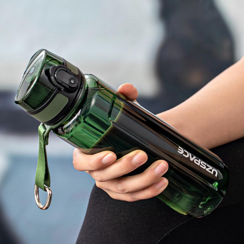 

UZSPACE Спортивная бутылка для воды без BPA Портативный герметичный шейкер Пластиковая бутылка Экологичная уличная посуда для напитков 350ml зелёный