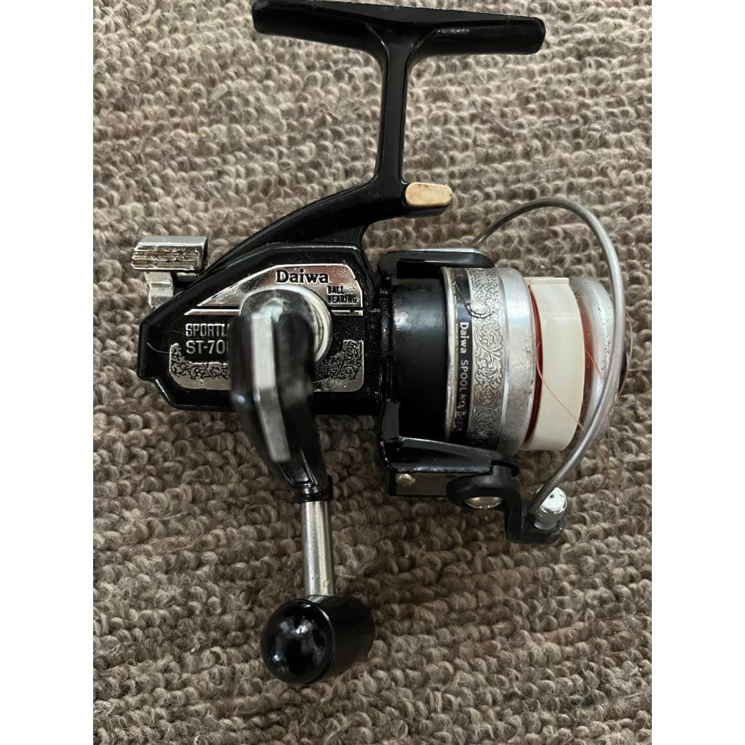 Used Daiwa SPORTLINE ST-700X spinning reel