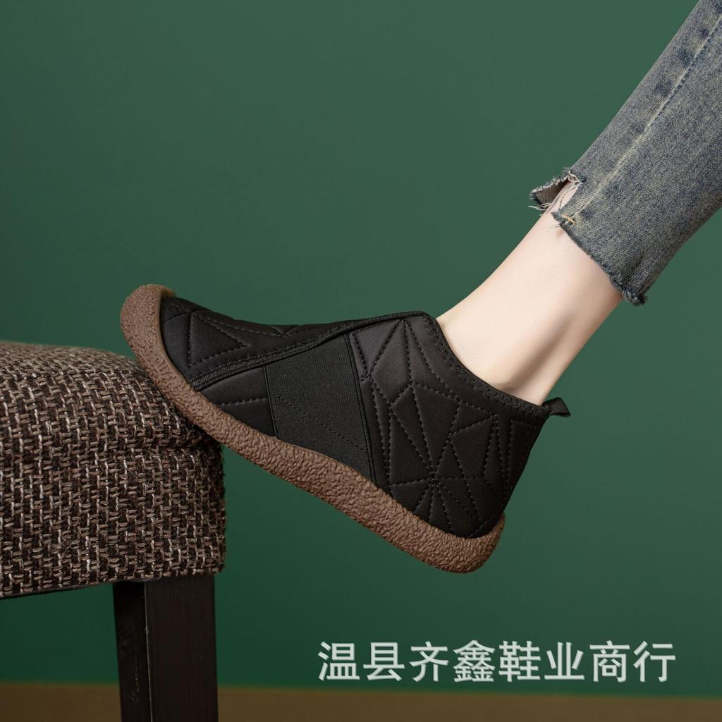 Winter New High-top Cotton Shoes, Piled and Thickened Soft-soled Non-slip Shoes, Light Casual Snow Boots