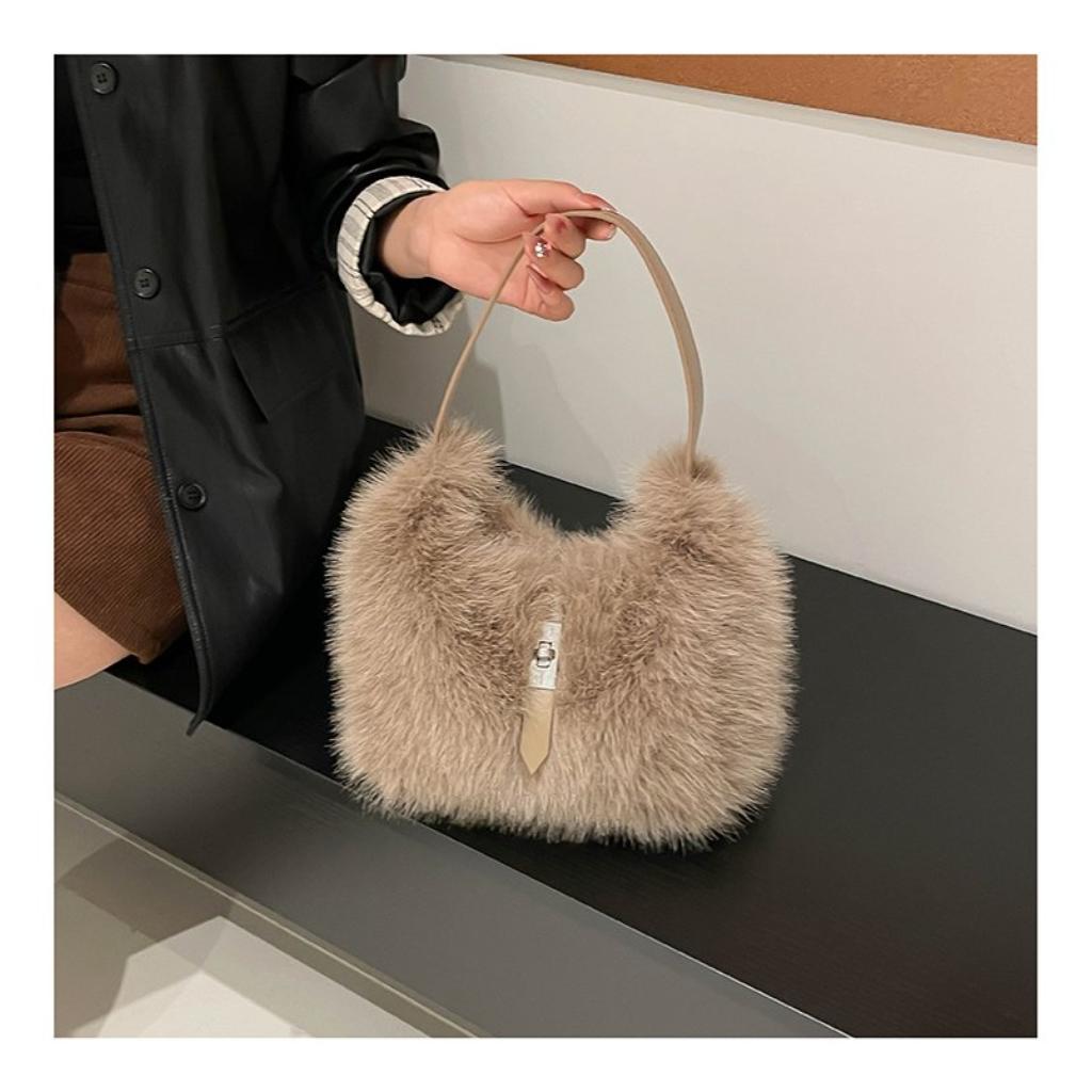 Shoulder Bag Women Plush Daily Commute