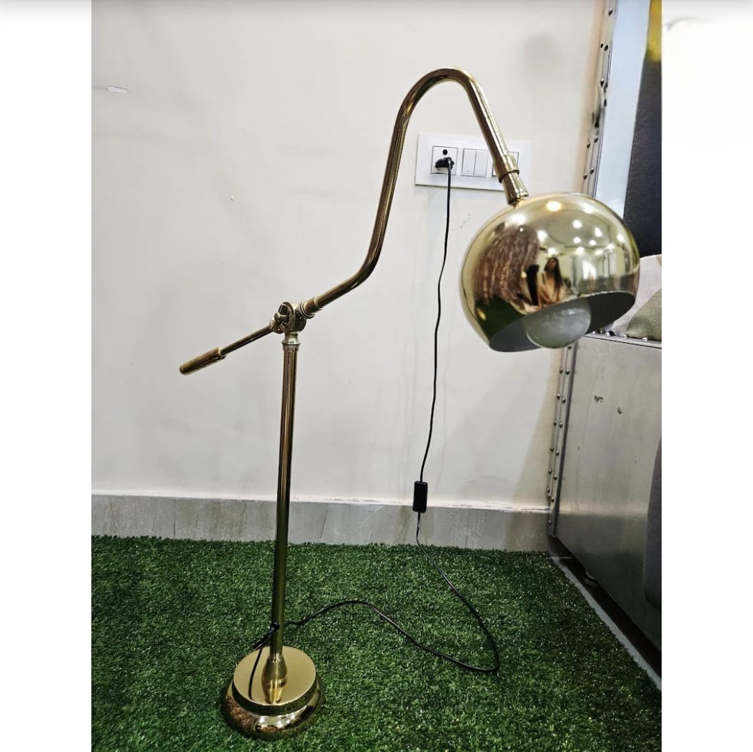 

Vintage Table Lamp Mid Century Modern Task Light Handmade Polished Brass Desk Lamp Industrial Adjustable Arm Reading Lamp Home Office Decor золотистий