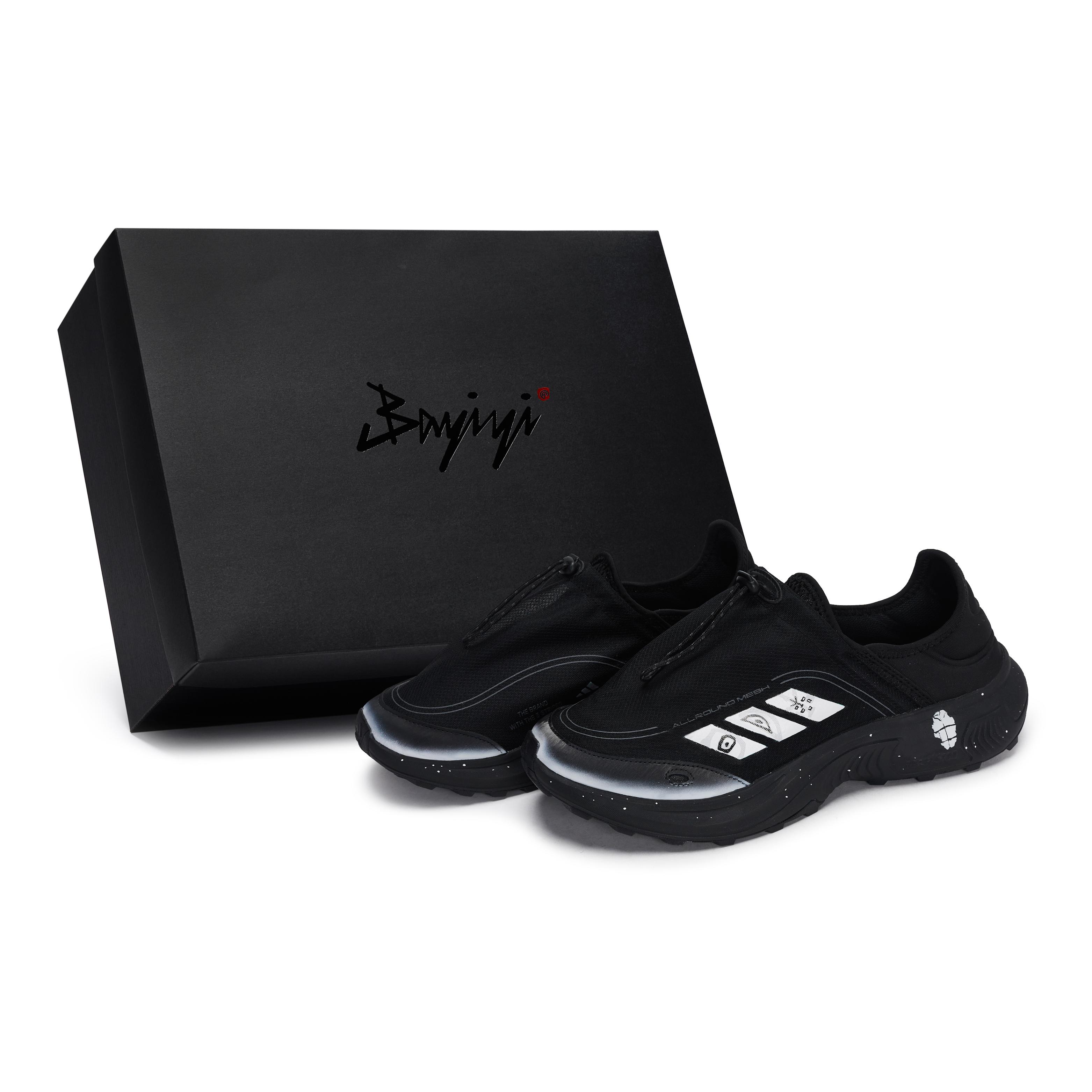

Adidas FC WALKER Casual Shoes Men s Low Top Black/White JP6646(Team80-S-BOX) 43⅓