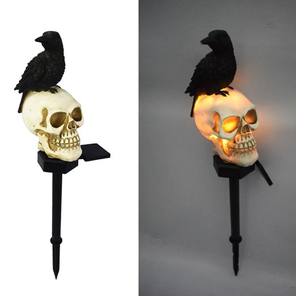 

Solar Halloween Decorative Light, Terrifying Skull Crow Landscape Plug in Light, Outdoor Waterproof Garden Light, Halloween Party Prop Crow Skull B