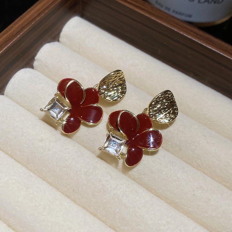 

Silver needle oil drip diamond flower stud earrings retro elegance temperament earrings earrings earrings women