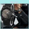Modern Round Dial Men's Watch For Students Elegant And Comfortable Design