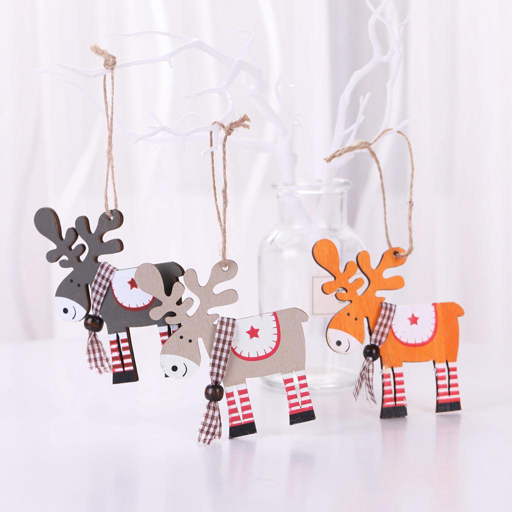 Wooden Reindeer Christmas Tree Ornament – Colorful Holiday Door & Window Decoration