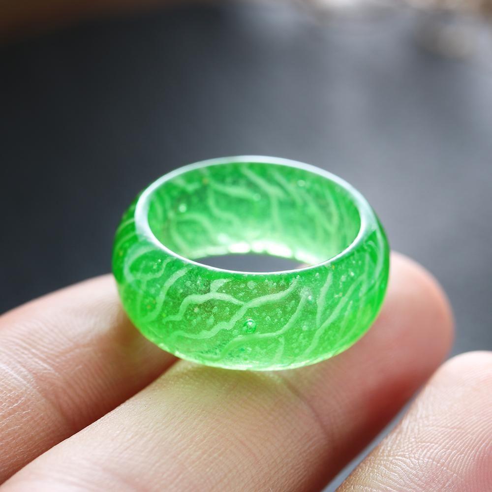 Fashion Size 7-11 Fluorescent Design Resin Finger Ring Luminous Ring Glowing In The Dark