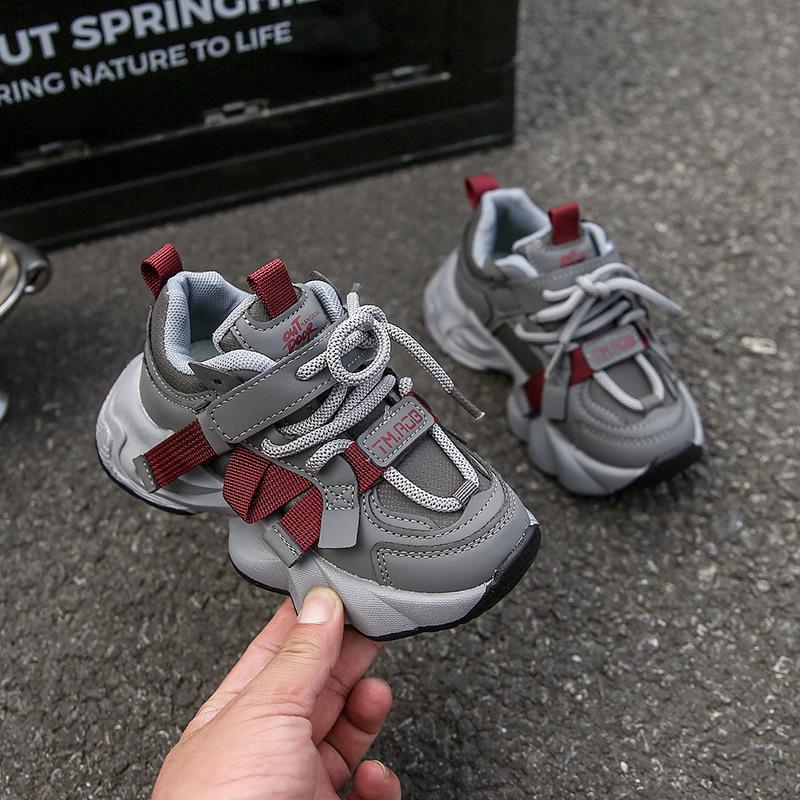 

Children s versatile sports shoes 2025 autumn boys trend non-slip casual shoes girls dirt-resistant dad shoes single shoes 21-25 yards, 50 pairs in the whole box серый
