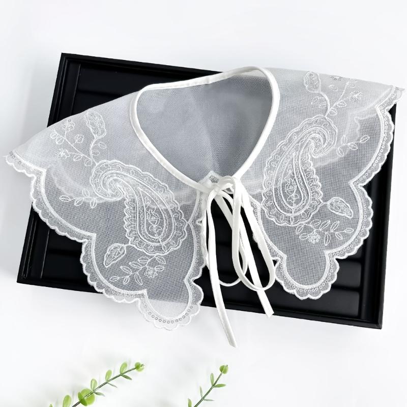 Elegant White Embroidered Flower Detachable Collar for Women Fashionable Sequins Embellished Mesh Shawl Wrap Capelet